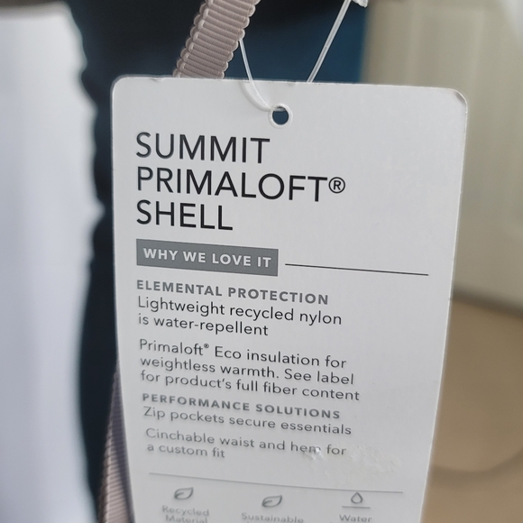 NWT Athleta Summit Coat - Picture 10 of 12